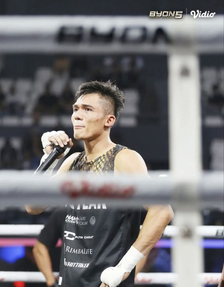 Aziz Calim Juara Kickstriking National, Bungkam Kkajhe di Byon Combat Showbiz 5