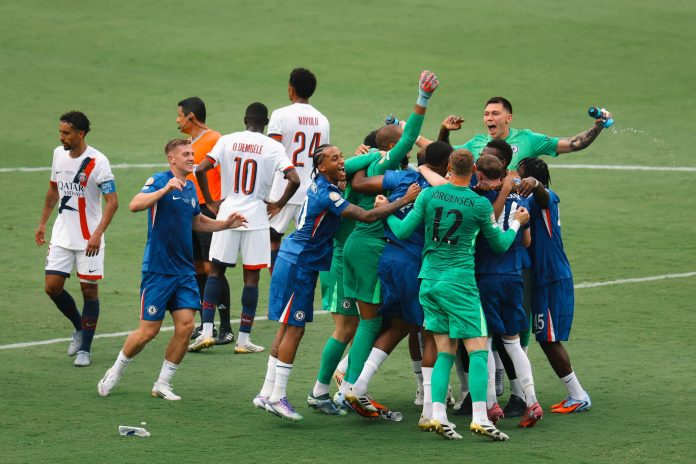 Chelsea vs PSG, Skor akhir 3-0. Chelsea bantai PSG di final Piala Dunia Antarklub 2025, membuat The Blues juara ke-2 kalinya dalam turnamen ini.