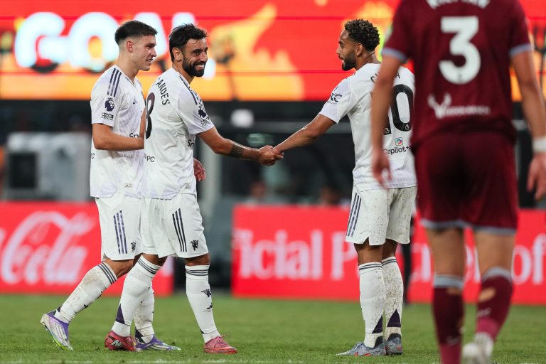 Bruno Fernandes Bawa Manchester United Kalahkan West Ham 2-1 di Pramusim EPL Summer Series
