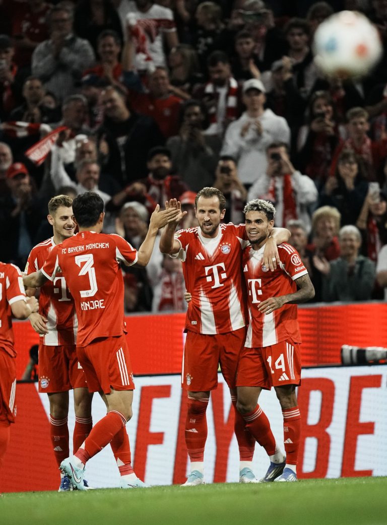 Harry Kane Hattrick, Bayern Munchen Hancurkan Leipzig 6-0 di Bundesliga