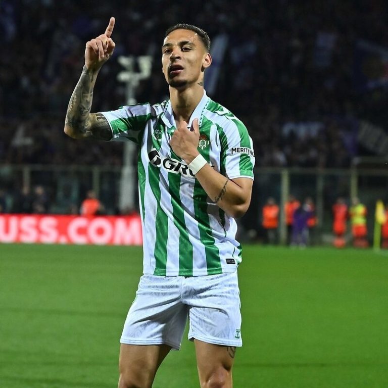 Tarik Ulur Transfer Antony, Real Betis Kesulitan Penuhi Tuntutan MU