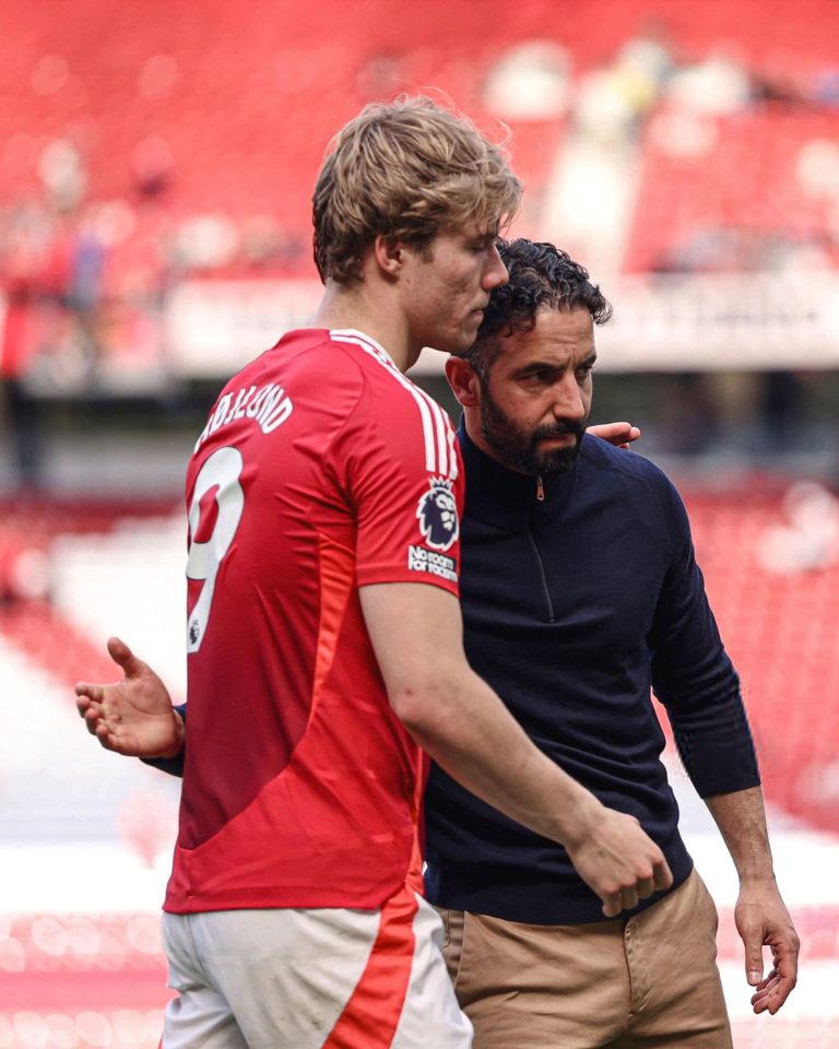 Rasmus Hojlund Bersinar di Tengah Rumor Transfer Sesko ke Manchester United