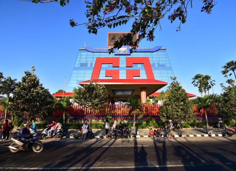 Viral Video Buruh Gudang Garam, Benarkah Terjadi PHK Massal?