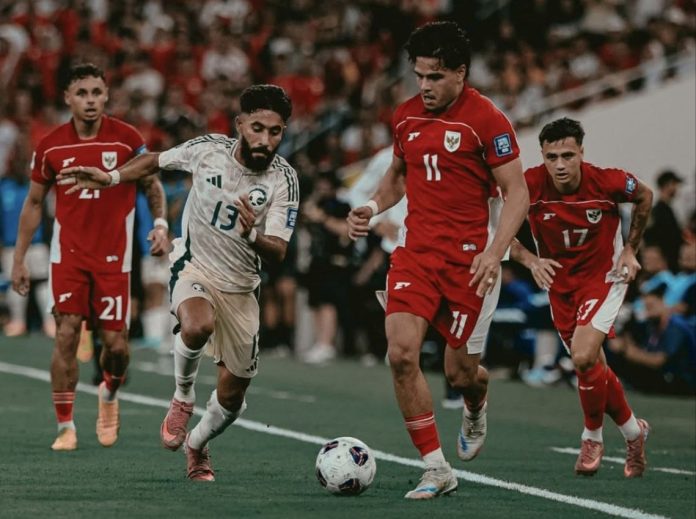 Laga Indonesia vs Arab Saudi dalam Kualifikasi Piala Dunia 2026 zona Asia berakhir dengan skor 2-3 untuk kemenangan tuan rumah di Stadion King Abdullah Sports City, Jeddah., Kamis, (9/10/2025).