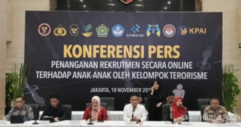 Densus 88 Ungkap Modus Baru Perekrutan Anak oleh Jaringan Teroris Lewat Game Online