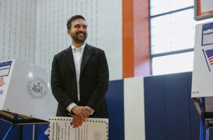 Zohran Mamdani terpilih sebagai wali kota Muslim pertama di New York pada 5 November 2025.