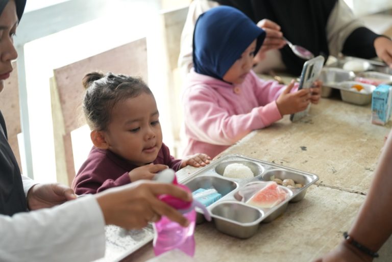 SPPG Dulomo Utara Perkuat Standar Dapur MBG, Libatkan Tenaga Bersertifikat dan Sanitasi Ketat