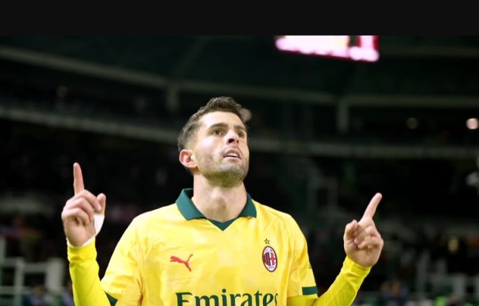 Momen Christian Pulisic merayakan gol usai mencetak brace dalam laga AC Milan vs Torino pada pekan ke-14 Serie A di Stadion Olimpico Grande Torino, Selasa (9/12/2025).