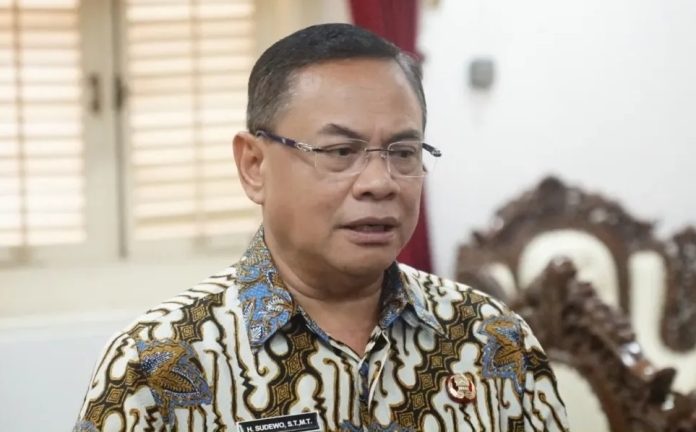 Komisi Pemberantasan Korupsi (KPK) menangkap Bupati Pati Sudewo dalam operasi tangkap tangan (OTT) di Kabupaten Pati, Jawa Tengah, Senin (19/1/2026).