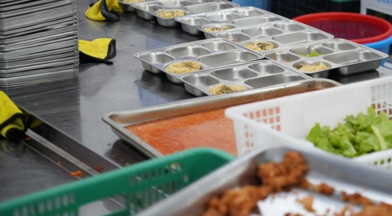 BGN Tegaskan Anggaran Bahan MBG Rp8.000–Rp10.000 per Porsi, Bukan Rp15.000