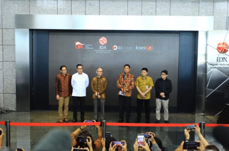 Pejabat BEI dan OJK Kompak Mundur di Tengah Gejolak IHSG dan Tekanan MSCI