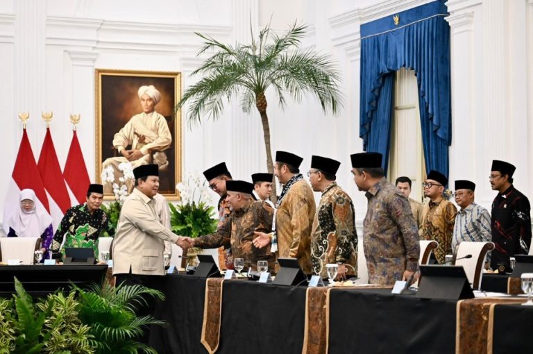 Prabowo Jelaskan Board of Peace ke Ormas Islam, Tegaskan Indonesia Siap Keluar