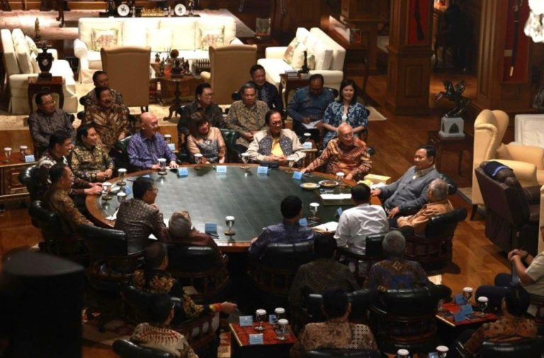 Prabowo Bertemu Apindo di Hambalang, Bahas Prospek Dunia Usaha dan Lapangan Kerja