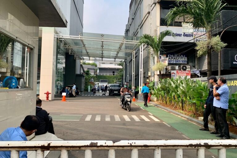Kejagung Geledah Kantor BGN, Ruang Pimpinan di Lantai 2 Jadi Sasaran
