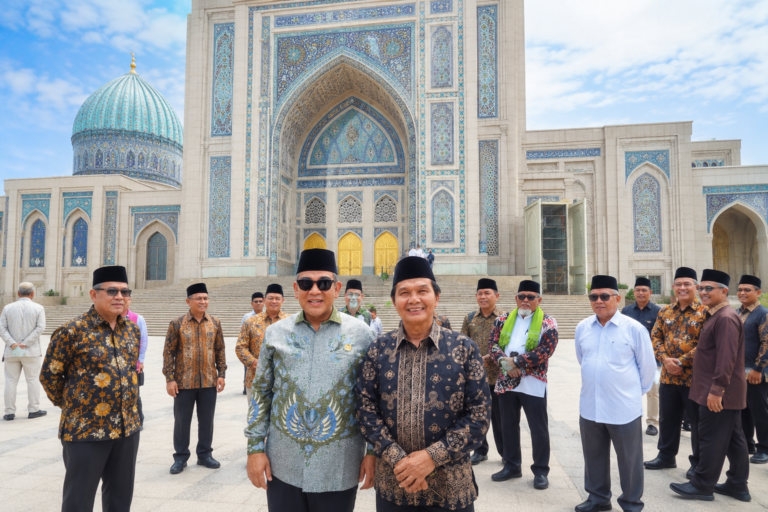 Ketum PB Al Washliyah Dampingi Ahmad Muzani Kunjungi Uzbekistan, Perkuat Jejak Persahabatan Islam
