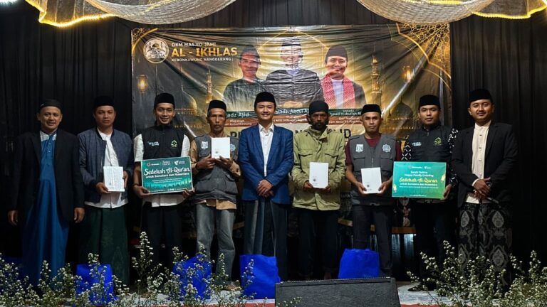 Sentra Quran Berhasil Sedekah 2.000 Mushaf Al-Qur’an Untuk Sumatera & Nusantara